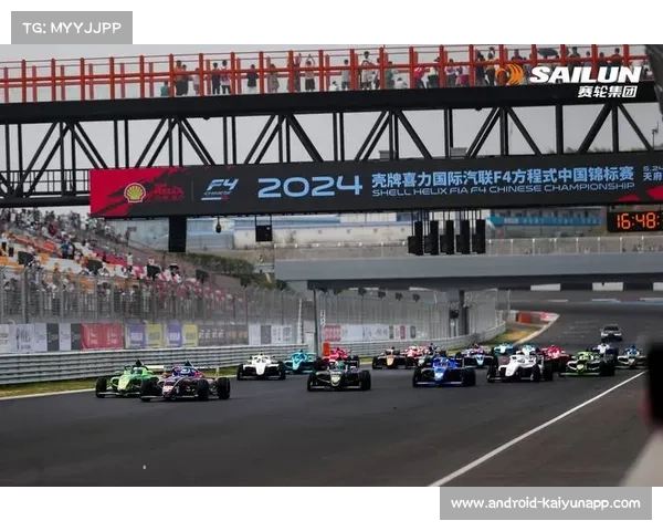 中国F4方程式锦标赛上海站张石墨戴于淏斩获杆位展现强大实力